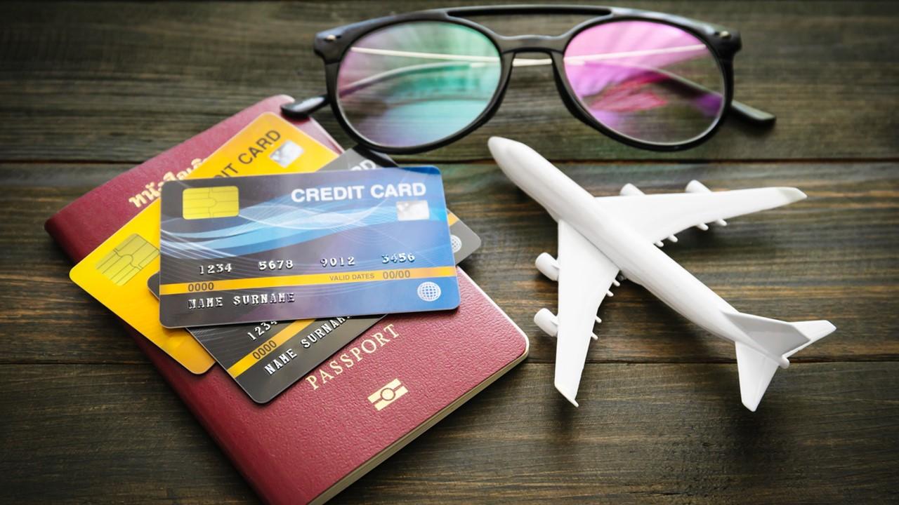 4 Tips For Using Credit Cards Overseas - DailyMidTime