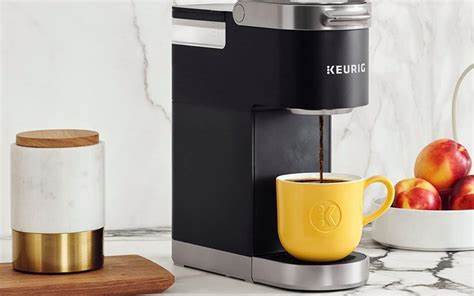 With this thorough guide, you can explore the world of coffee makers. Discover the many varieties, brewing procedures, and the best coffee machine for your needs.