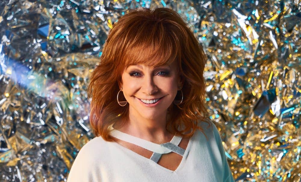 Discover the incredible journey of Reba McEntire, the country music legend, and the secrets behind her net worth. Discover more about her riches, career, and impact.