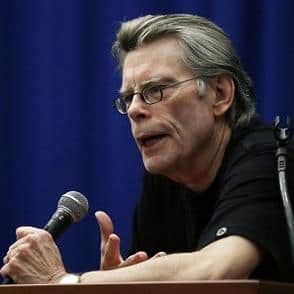 Discover the truth about Stephen King's enormous net worth. Discover the route that led to his great riches and learn from his success.